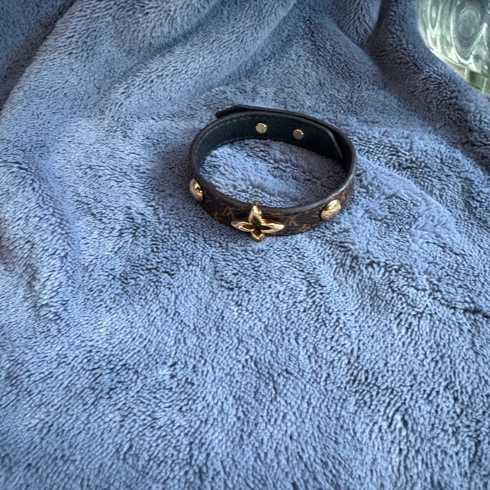 Louis Vuitton Blooming Bracelet